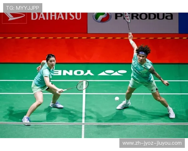 羽毛球混双接球 羽毛球混双接球